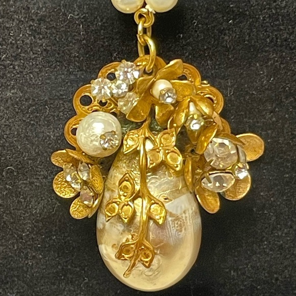 Victorian faux Pearl and gold necklace with drop earrings - Picture 2 of 5